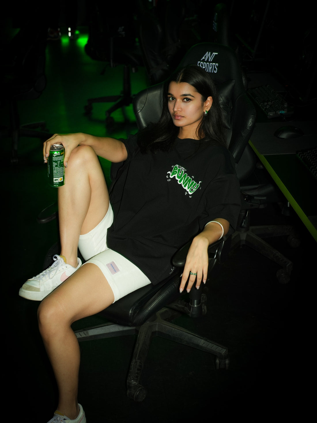 BAD BUNNY TEE